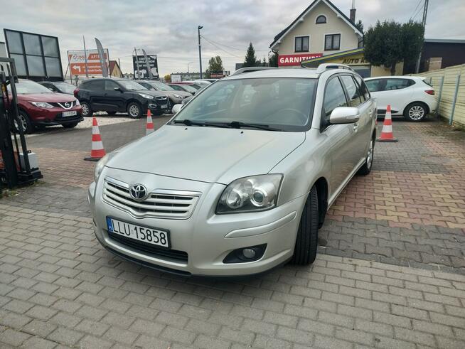 Toyota Avensis 2.0 D4D 126KM Klimatyzacja Łuków - zdjęcie 10