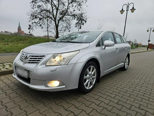 Toyota Avensis 2.0D4D 126KM Zadbany Rata650zł Śrem - zdjęcie 1