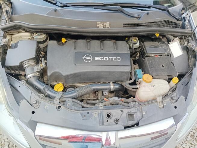 Opel Corsa 1.3 CDTI 2009r 144 tys. km diesel srebrny metalik Ostrów Wielkopolski - zdjęcie 5