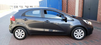 Kia Rio ## 1.2 16v benzyna # rok 2013 ## Radomsko - zdjęcie 7