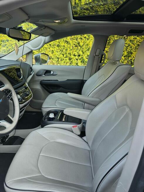 CHRYSLER PACIFICA LIMITED dach panoramiczny Poznań - zdjęcie 2