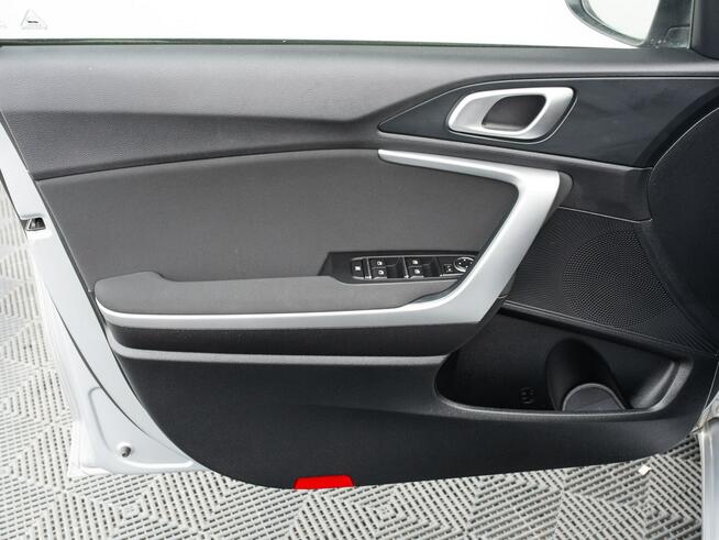 Kia Cee'd PO7XT28#1.5 T-GDI M 2 stref klima K.cof salon PL VAT23% Gdańsk - zdjęcie 9