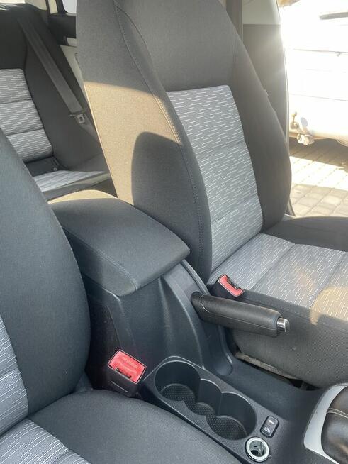 Skoda Octavia 1.9 TDI 2010 Kombi Gdańsk - zdjęcie 12