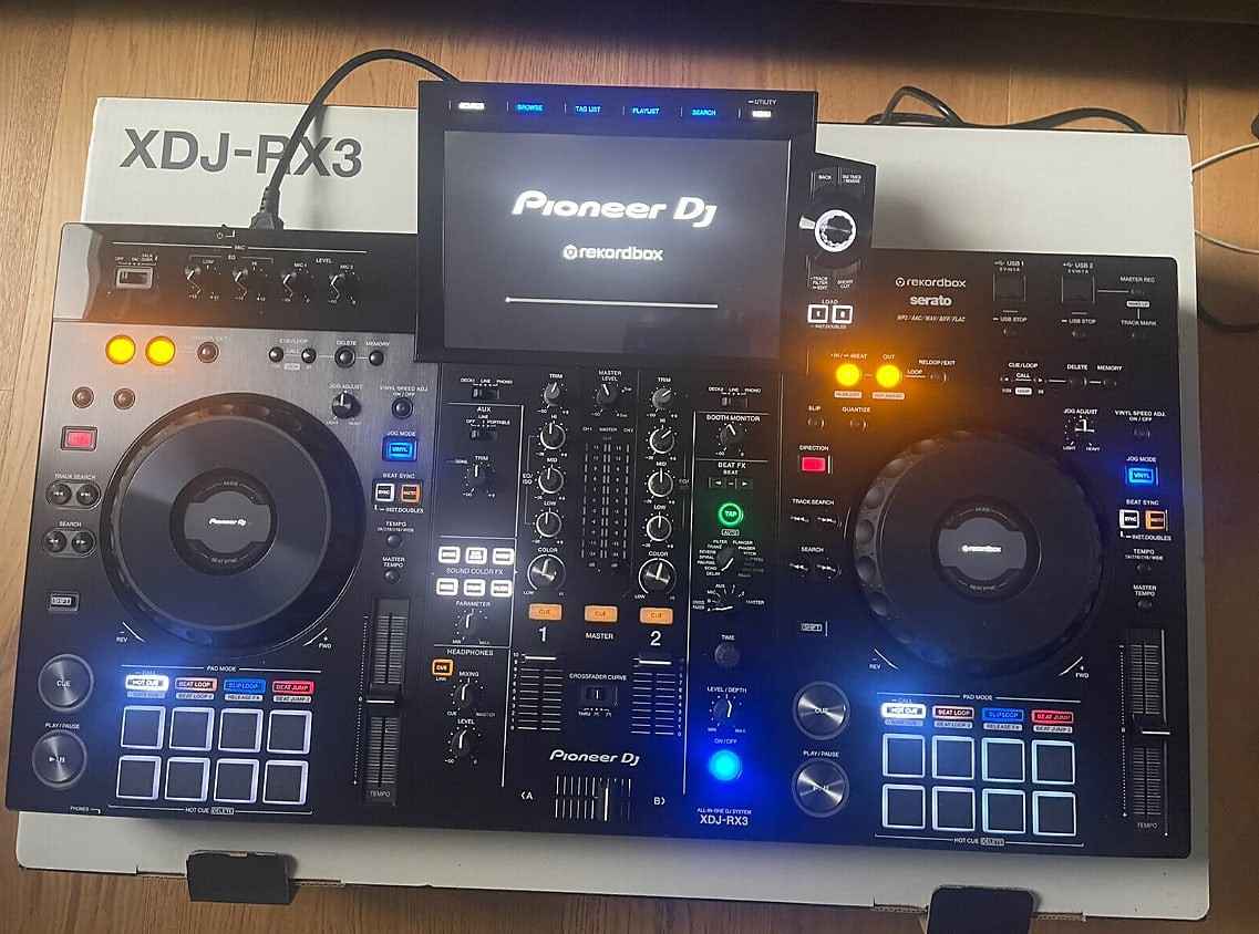 Pioneer OPUS-QUAD, Pioneer XDJ-RX3, Pioneer XDJ-XZ, Pioneer  DDJ-FLX10 Bemowo - zdjęcie 8