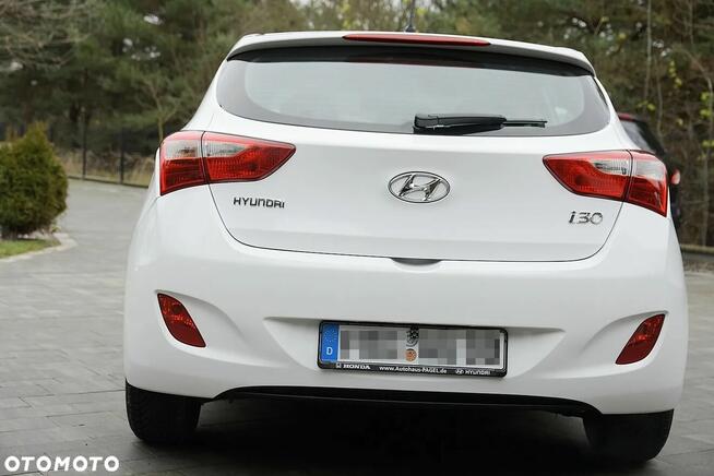 HYUNDAI i30 LIFT 1.4 Benzyna 100KM DOHC * Z Niemiec * NAVI * Kielce - zdjęcie 8