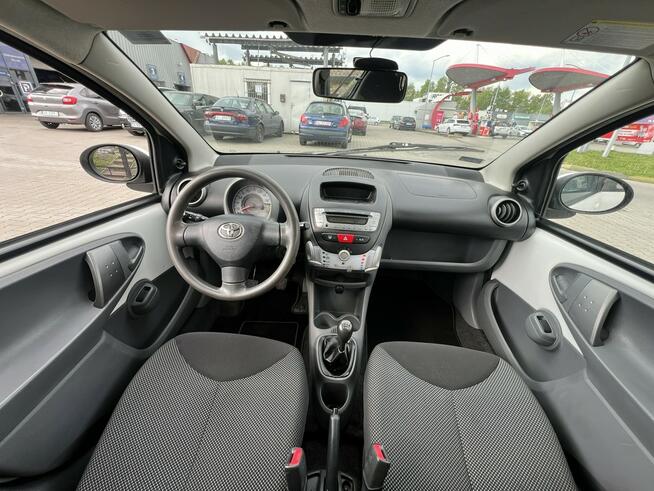 Toyota Aygo Zamień swoje auto lub zostaw w rozliczeniu Siemianowice Śląskie - zdjęcie 9