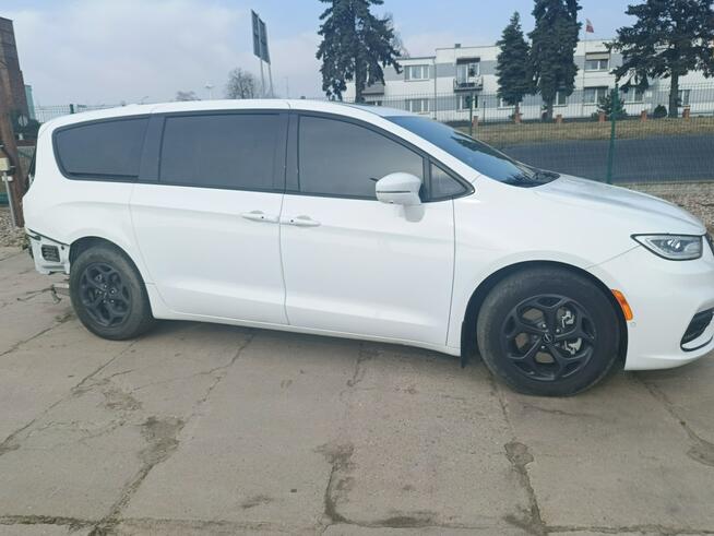 Chrysler Pacifica Hybryda Gizałki - zdjęcie 3