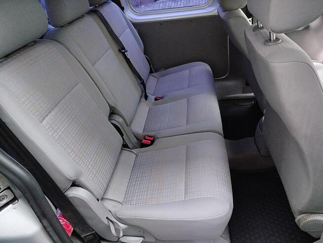 Volkswagen Caddy zarejestrowany 5 osobwy sprawny Toruń - zdjęcie 4