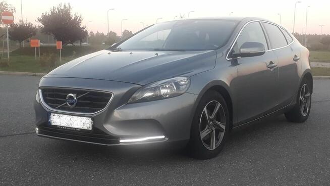 Volvo V40 D2 SUMMUM grudzień 2014, BEZWYPADKOWY, NAVI, skóra Toruń - zdjęcie 1