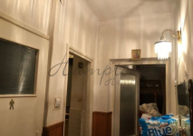 2-Pokojowe Mieszkanie do Remontu w Kamienicy Żoliborz - zdjęcie 2