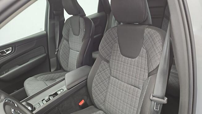 Volvo XC 60 B4 B Core aut ! Z Polskiego Salonu ! Faktura Vat ! Warszawa - zdjęcie 11