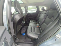 Volvo XC 60 Dark Theme / AWD / niski przebieg Warszawa - zdjęcie 9