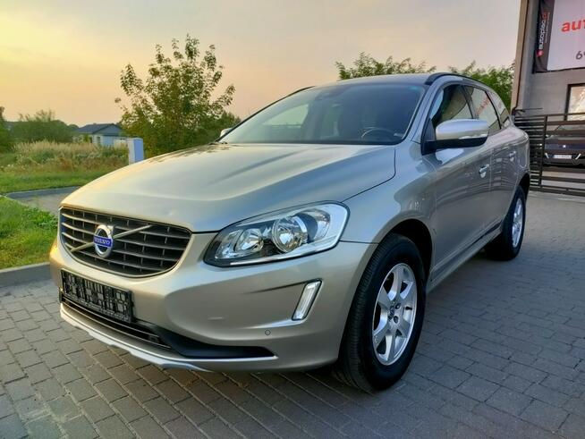 Volvo XC 60 2.0 D3 150KM Klimatronik Nawigacja Kamera Burzenin - zdjęcie 1