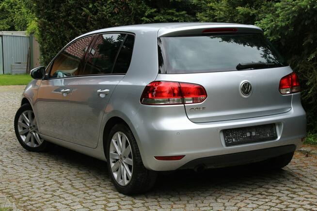 Volkswagen Golf Benzyna 5 drzwi  Ładny Egzemplarz Lubań - zdjęcie 4