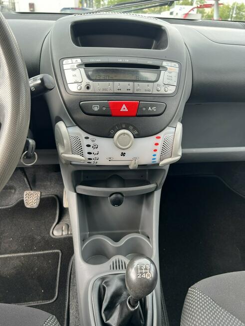 Toyota Aygo Zamień swoje auto lub zostaw w rozliczeniu Siemianowice Śląskie - zdjęcie 12