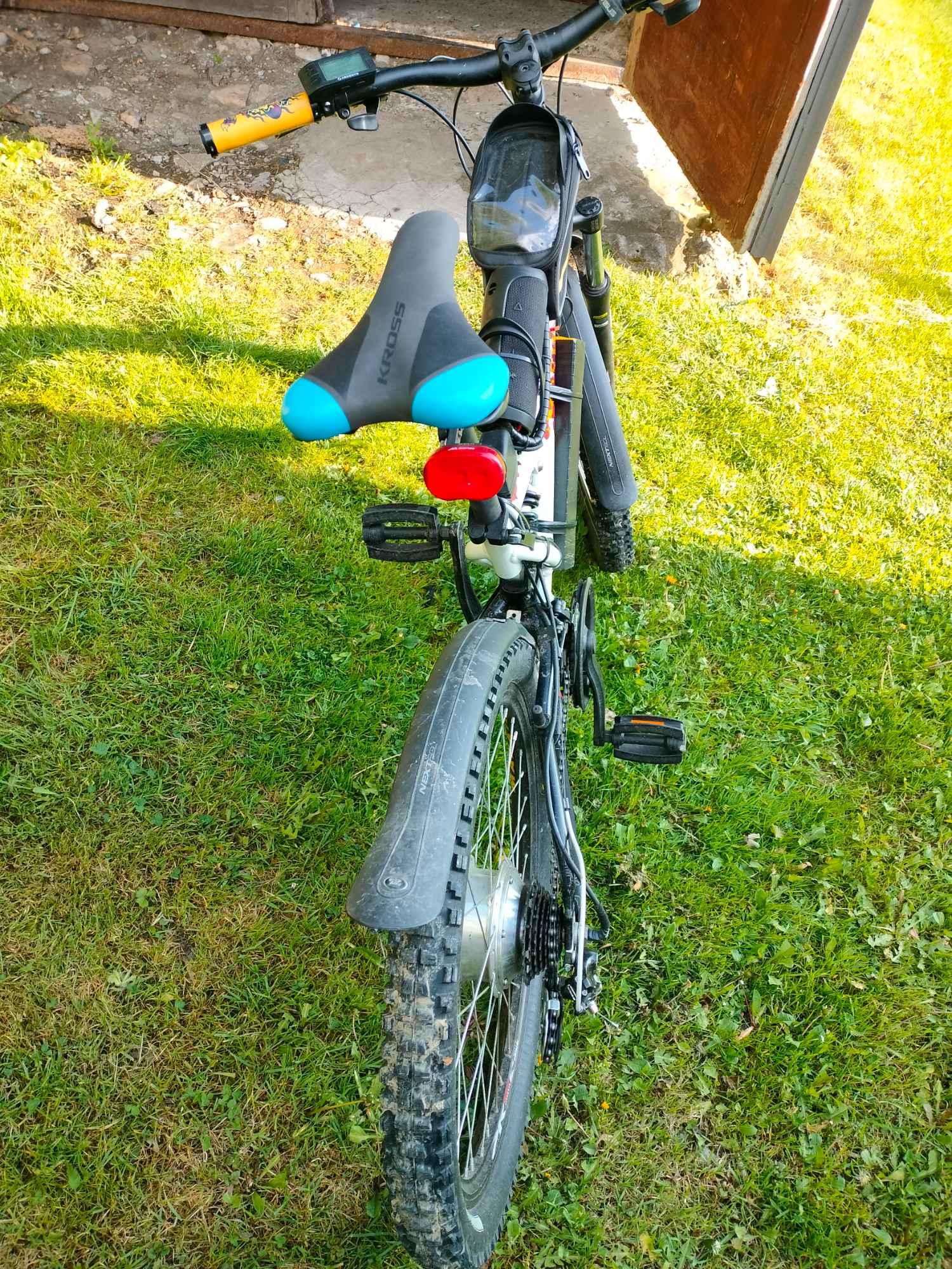 Sprzedam rower elektryczny górski Filipowice - zdjęcie 3