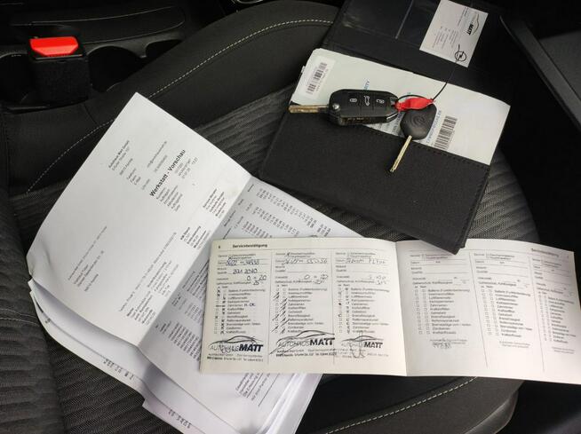 Opel Corsa Bardzo ładny i dobrze utrzymany egzemplarz, Niski przebieg. Chlewice - zdjęcie 10