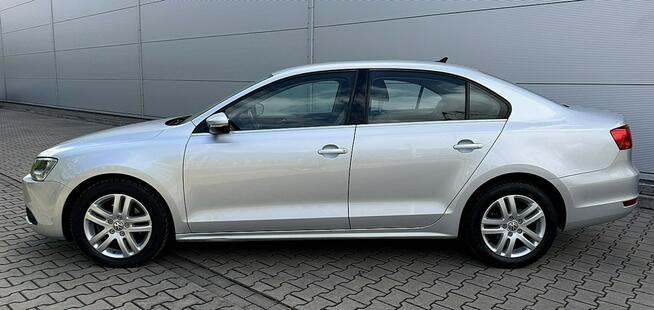 Volkswagen Jetta Climatronic PDC Navi Gwarancja Kutno - zdjęcie 9