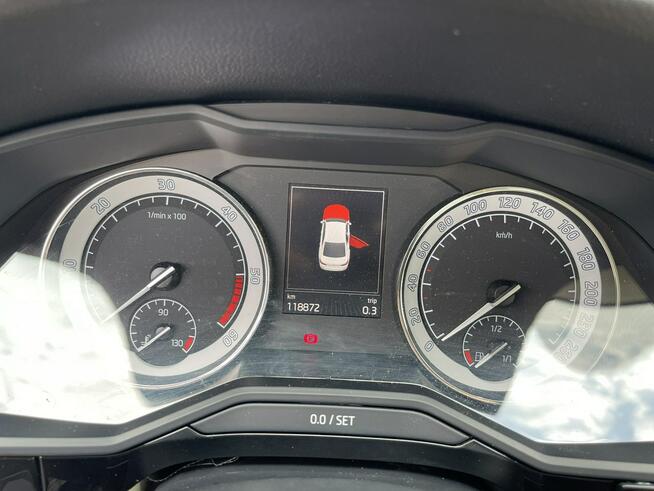 Škoda Superb L&amp;K Skóra Podgrzewanie Orginalny Przebieg Gliwice - zdjęcie 8