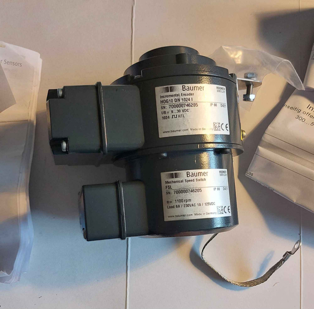 Enkoder inkrementalny HOG 10 firmy Baumer  HOG 10 DN 1024 I  Baumer Dąbrowa Górnicza - zdjęcie 5