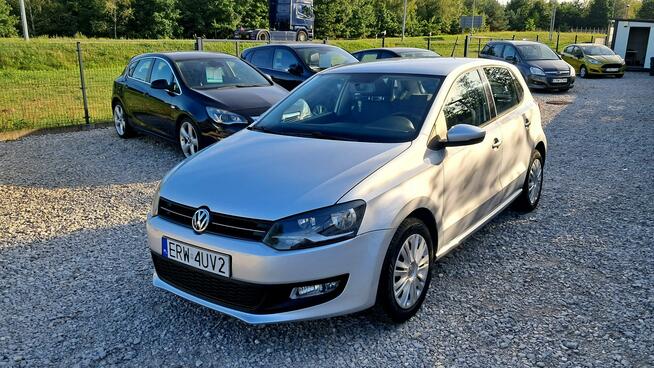 Volkswagen Polo Pięknie utrzymany! Zobacz! Rawa Mazowiecka - zdjęcie 2