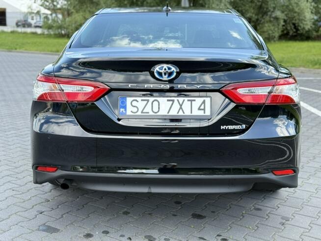 Toyota Camry 2.5 Hybrid Prestige CVT Żory - zdjęcie 5