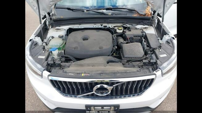 Volvo XC 40 INSCRIPTION / AWD / T5 / niski przebieg Tarnów - zdjęcie 12