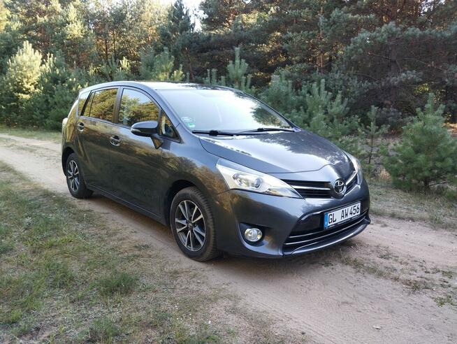 Toyota Verso 1.6 Diesel Klima Kamera Cofania Tempomat Panora Kłobuck - zdjęcie 6