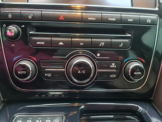 Jaguar XJL 3,0 benzyna 340KM AWD Long Olsztyn - zdjęcie 12