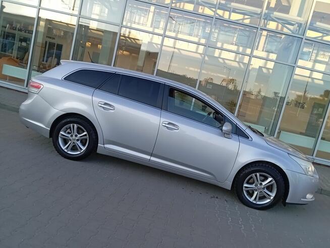 TOYOTA/AVENSIS/2.0/D-4D/STAN-BDB/ZAREJESTROWANA/ Gostynin - zdjęcie 2