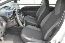 Toyota Aygo 1.0 72KM Klima Ładny Czysty Zadbany I właściciel Krajowy Dąbrowa Górnicza - zdjęcie 9