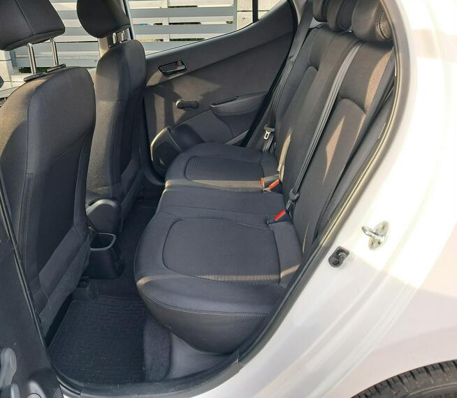 Hyundai i10 1.0 Benzyna 67 KM Cisiec - zdjęcie 11