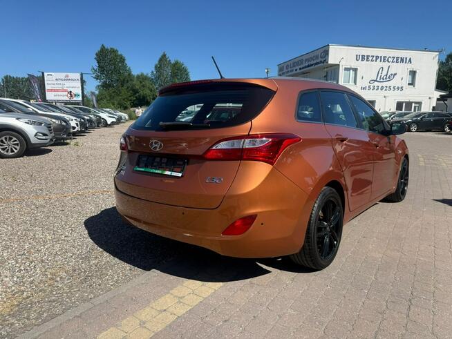Hyundai i30 Słupsk - zdjęcie 8