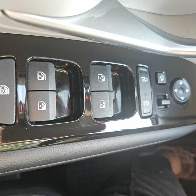 Sprzedam Hyundai Tucson 1,6 T-GDi, hybryda Tarnów - zdjęcie 10