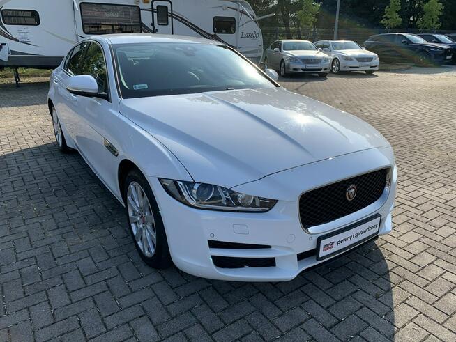 Jaguar XE 2.0d 180 KM Kraków - zdjęcie 3