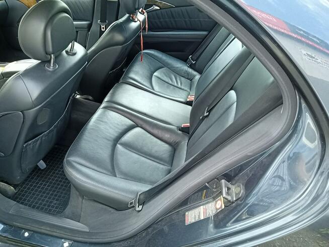 Mercedes E 320 Janów Lubelski - zdjęcie 9