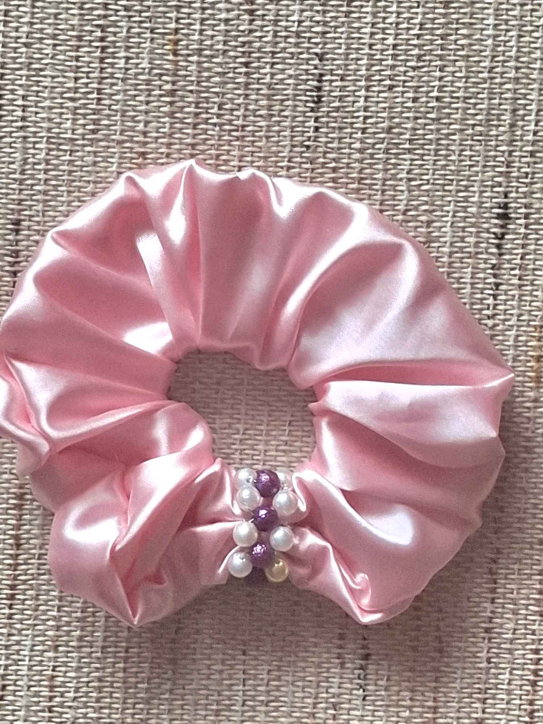 piękne gumki do włosów z materiałów Brzeg - zdjęcie 7