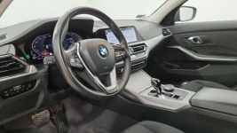 320d xDrive mHEV Advantage aut Salon PL 1 wł Warszawa - zdjęcie 9