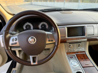 Limuzyna Jaguar XF 3,0D Warszawa - zdjęcie 7