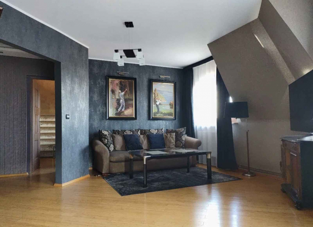 3pok 80m, Okolice Placu Grunwaldzkiego LUX/PIWNICA (Wrocław) Śródmieście - zdjęcie 2