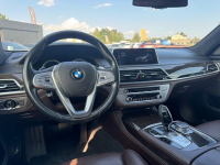 BMW Seria 7, 2015 Michałowice - zdjęcie 11