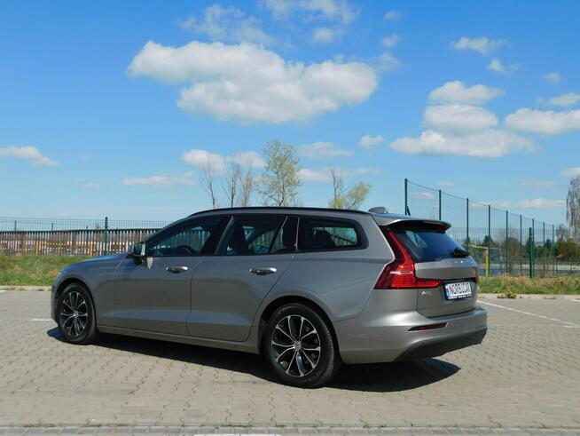 Volvo V60 z Gwarancją Skóra BLiS Model 2020r Żyrardów - zdjęcie 3