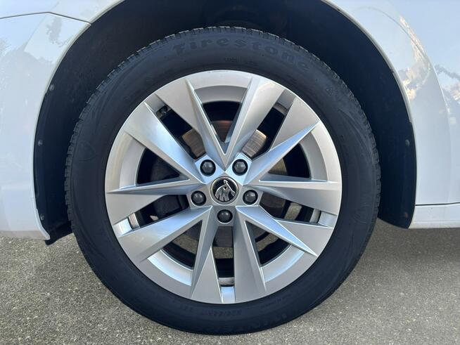 Škoda Octavia 2.0 TDI Ambition! Z Polskiego Salonu ! Faktura 23% ! Warszawa - zdjęcie 9