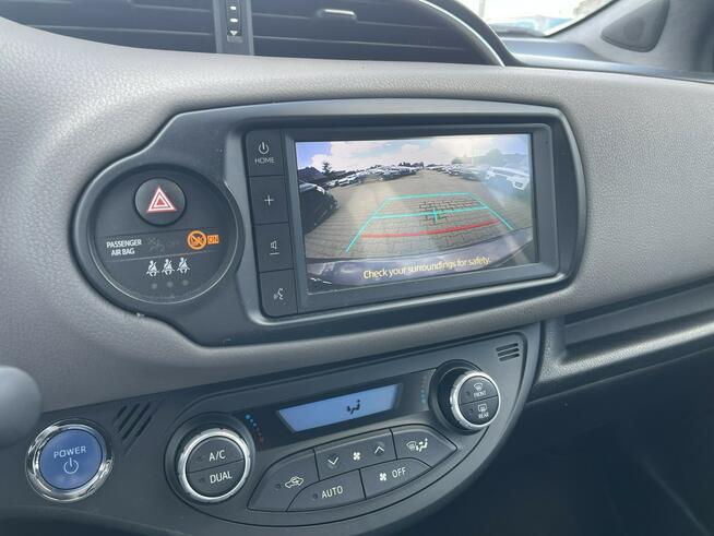 Toyota Yaris Selection Hybryda Automat Klimatronik Kamera 100KM Gliwice - zdjęcie 10