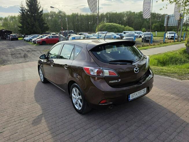 Mazda 3 1,6 benzynka z niskim przebiegiem 148 tyś km !!! Cielcza - zdjęcie 4
