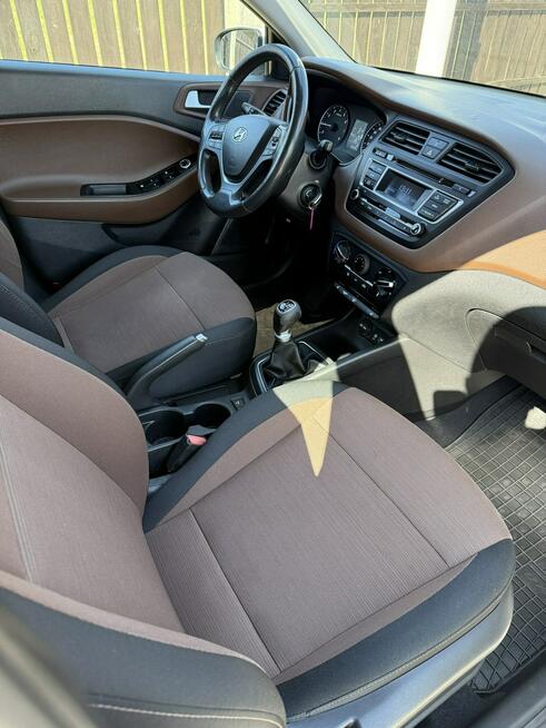 Hyundai i20 1,3 benzyna 85 ps ładny ,świeżo zarejestrowany z Niemiec Bolesławiec - zdjęcie 8