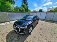 Audi Q3 z 2022 roku w wersji S-line