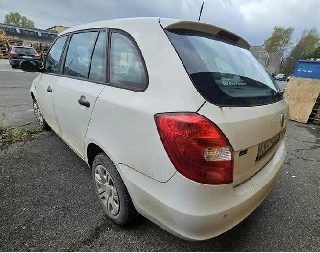 Skoda Fabia II – sprzedaż syndyka Brzezie - zdjęcie 3