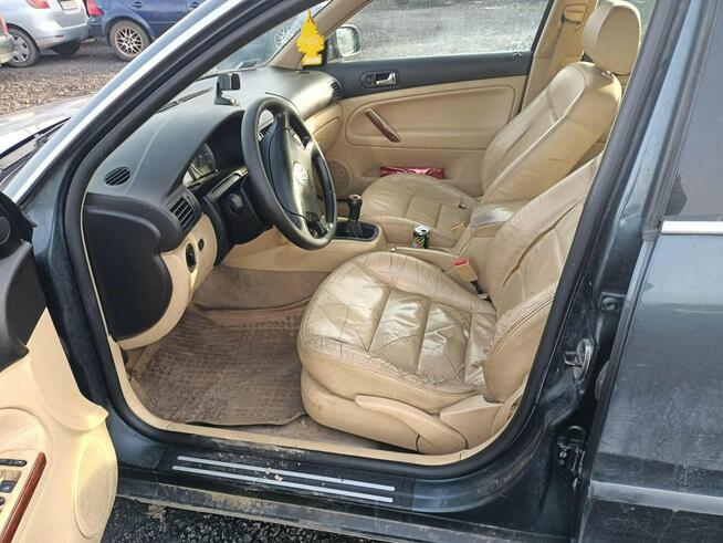 Volkswagen Passat 1.9TDI 130km 03r Tarnów - zdjęcie 5