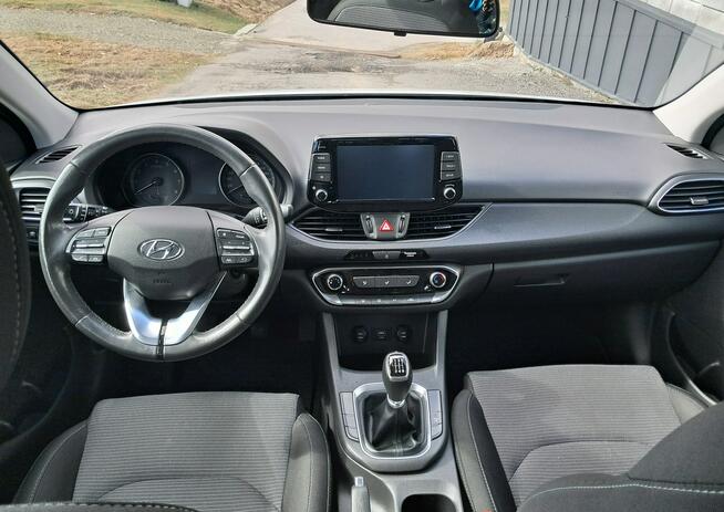 Hyundai i30 1.5 Benzyna 110 KM Cisiec - zdjęcie 10